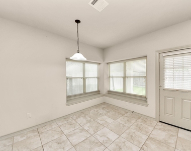 2339 Argos Drive - Photo Thumbnail 10