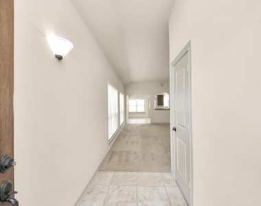 2339 Argos Drive - Photo Thumbnail 4