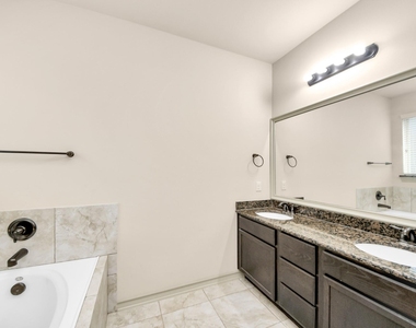 2339 Argos Drive - Photo Thumbnail 23