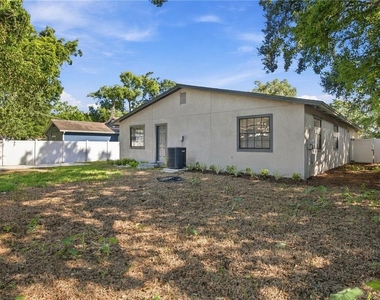 920 W Candlewood Avenue - Photo Thumbnail 30