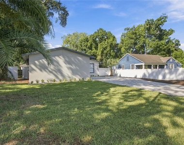 920 W Candlewood Avenue - Photo Thumbnail 29