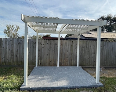 2915 Garden Lane - Photo Thumbnail 19