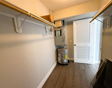 1859 Shore Drive S - Photo Thumbnail 14
