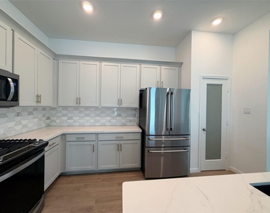 12606 Bonnie Barge Court - Photo Thumbnail 22