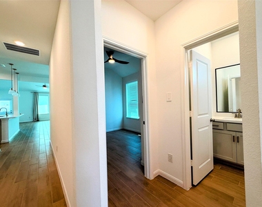 12606 Bonnie Barge Court - Photo Thumbnail 7