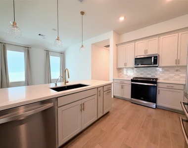 12606 Bonnie Barge Court - Photo Thumbnail 23