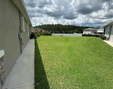7684 Stonebrook Circle - Photo Thumbnail 2