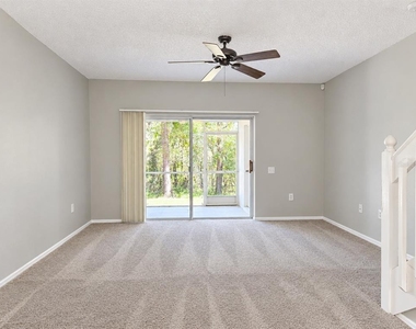 8664 Hunters Key Circle - Photo Thumbnail 5