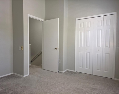 8664 Hunters Key Circle - Photo Thumbnail 20