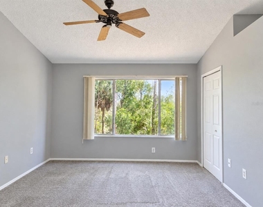 8664 Hunters Key Circle - Photo Thumbnail 15