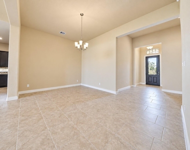 1218 Hidden Grove Lane - Photo Thumbnail 2