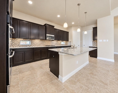 1218 Hidden Grove Lane - Photo Thumbnail 9