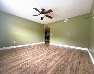 1664 Settlers Creek Way - Photo Thumbnail 11