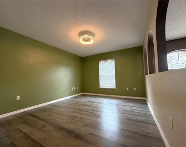 1664 Settlers Creek Way - Photo Thumbnail 25