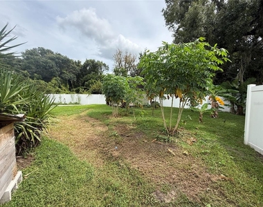 1664 Settlers Creek Way - Photo Thumbnail 30