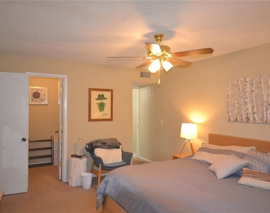278 Cypress Lane - Photo Thumbnail 22