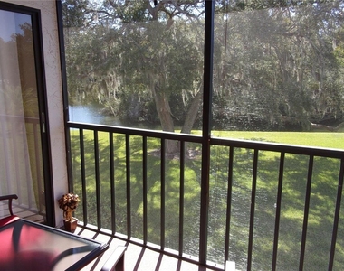 278 Cypress Lane - Photo Thumbnail 3