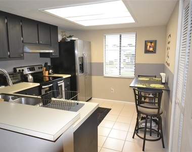 278 Cypress Lane - Photo Thumbnail 36