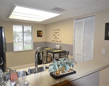 278 Cypress Lane - Photo Thumbnail 37
