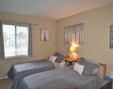 278 Cypress Lane - Photo Thumbnail 28