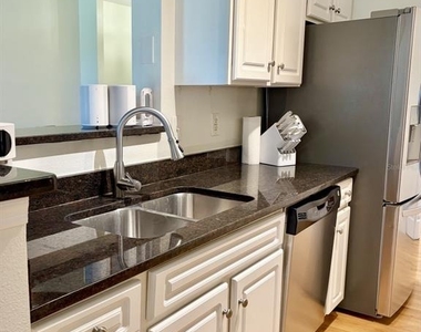 1810 E Palm Avenue - Photo Thumbnail 3