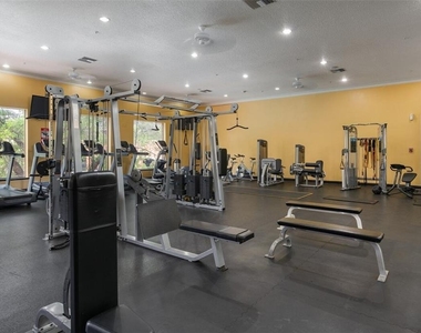 1810 E Palm Avenue - Photo Thumbnail 25