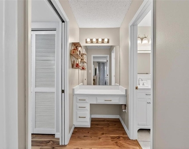 3612 Pine Knot Drive - Photo Thumbnail 20