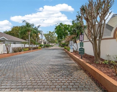 3612 Pine Knot Drive - Photo Thumbnail 32