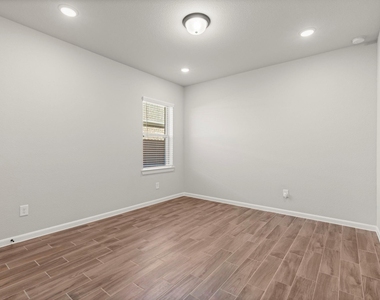 1212 Mystic Ridge Court - Photo Thumbnail 22