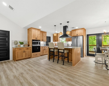 90 Coolcrest Drive - Photo Thumbnail 13