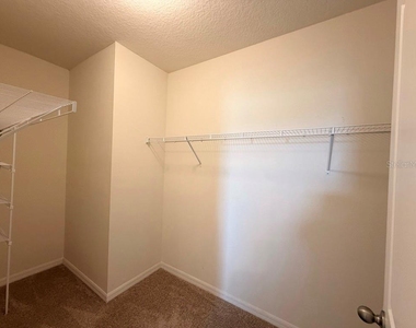 7060 Silverado Ranch Boulevard - Photo Thumbnail 10
