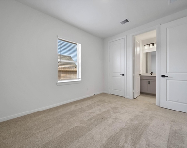 42813 Terraza Boulevard - Photo Thumbnail 27