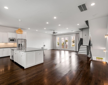 1822 Mcilhenny Street - Photo Thumbnail 10
