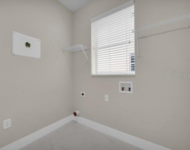 12703 Moss Park Ridge Drive - Photo Thumbnail 55