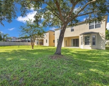 12703 Moss Park Ridge Drive - Photo Thumbnail 10