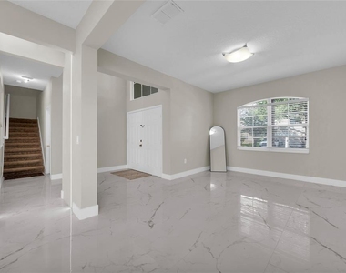 12703 Moss Park Ridge Drive - Photo Thumbnail 14