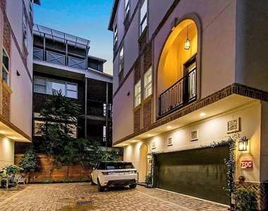 706 Delano Street - Photo Thumbnail 1