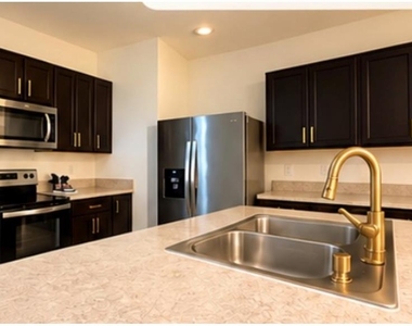 1296 Yellow Finch Drive - Photo Thumbnail 5