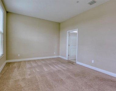 1801 Houston Street - Photo Thumbnail 18