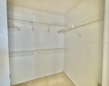 913 Nancy Court - Photo Thumbnail 15