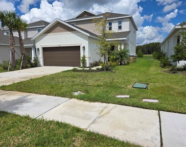 5659 Ficus Aurea Street - Photo Thumbnail 2