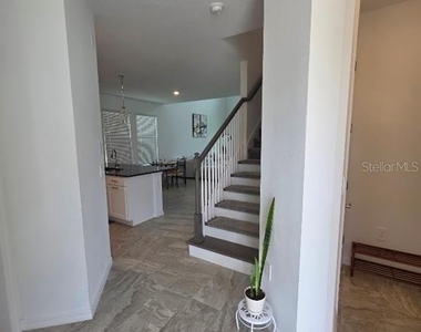 5659 Ficus Aurea Street - Photo Thumbnail 4