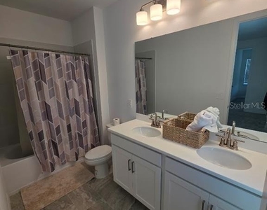 5659 Ficus Aurea Street - Photo Thumbnail 18