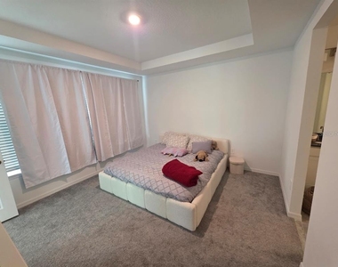 5659 Ficus Aurea Street - Photo Thumbnail 11