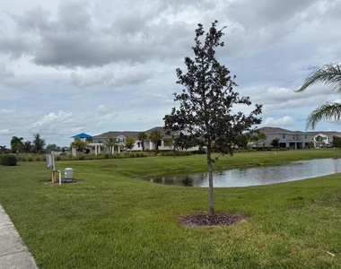 495 Mangrove Shade Circle - Photo Thumbnail 32