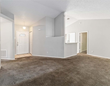 218 Cranbrook Drive - Photo Thumbnail 1