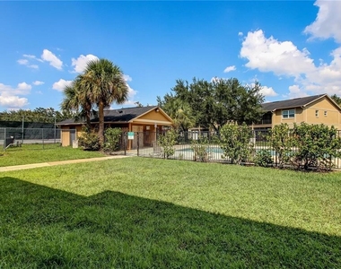9927 Turf Court - Photo Thumbnail 2