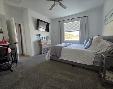 34827 Mulrion Drive - Photo Thumbnail 10