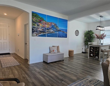 34827 Mulrion Drive - Photo Thumbnail 3