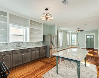 3602 Avenue S 1/2 - Photo Thumbnail 12